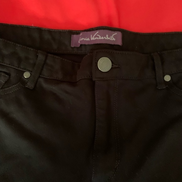 Womens black Gloria Vanderbilt jeans. soft and comfortable. - Picture 4 of 4